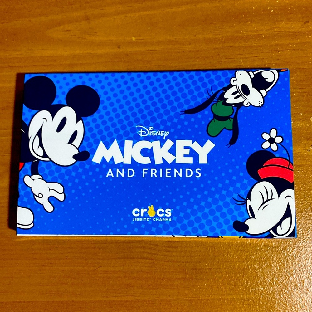 NEW Crocs Jibbitz - Disney Mickey and Friends Mystery Pack - 13 Jibbitz